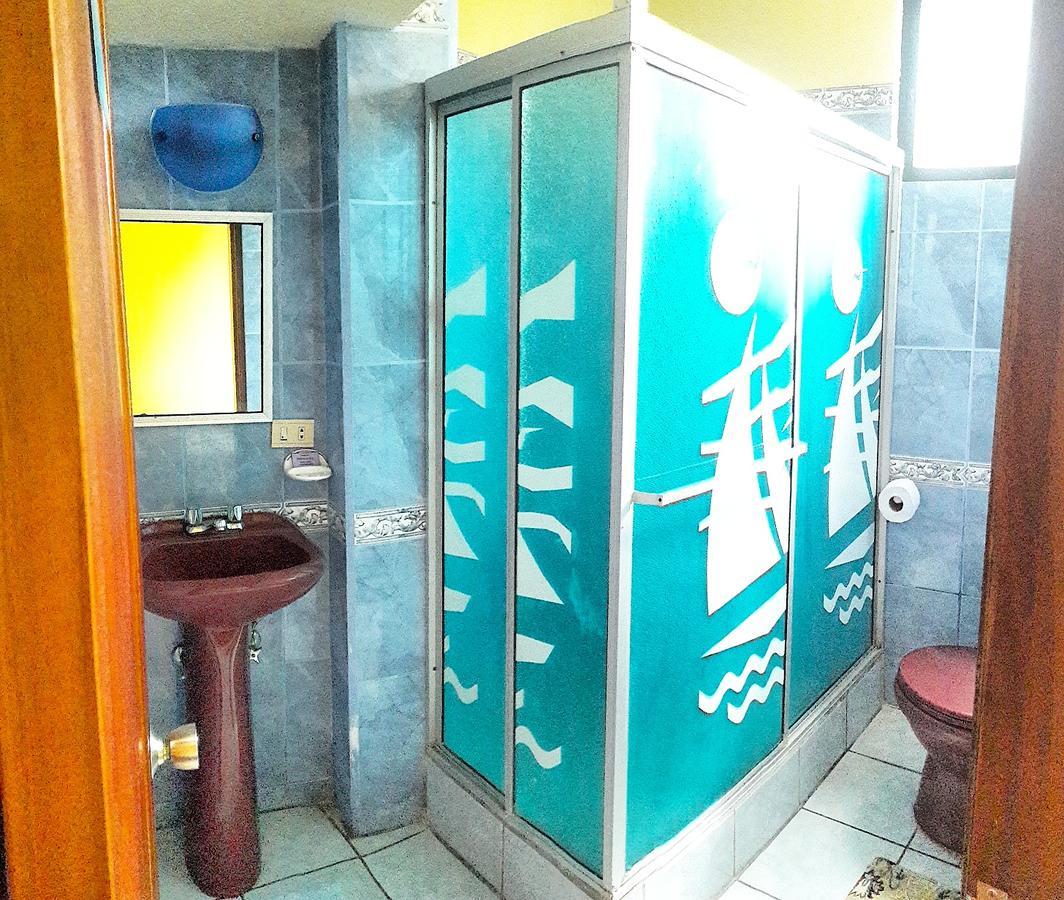 Hostal La Isla Del Descanso Puerto Villamil Eksteriør billede